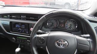 2014 Toyota Auris - Thumbnail