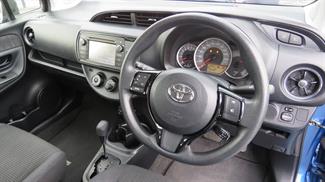 2017 Toyota Yaris - Thumbnail