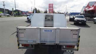 2015 Mitsubishi Triton - Thumbnail