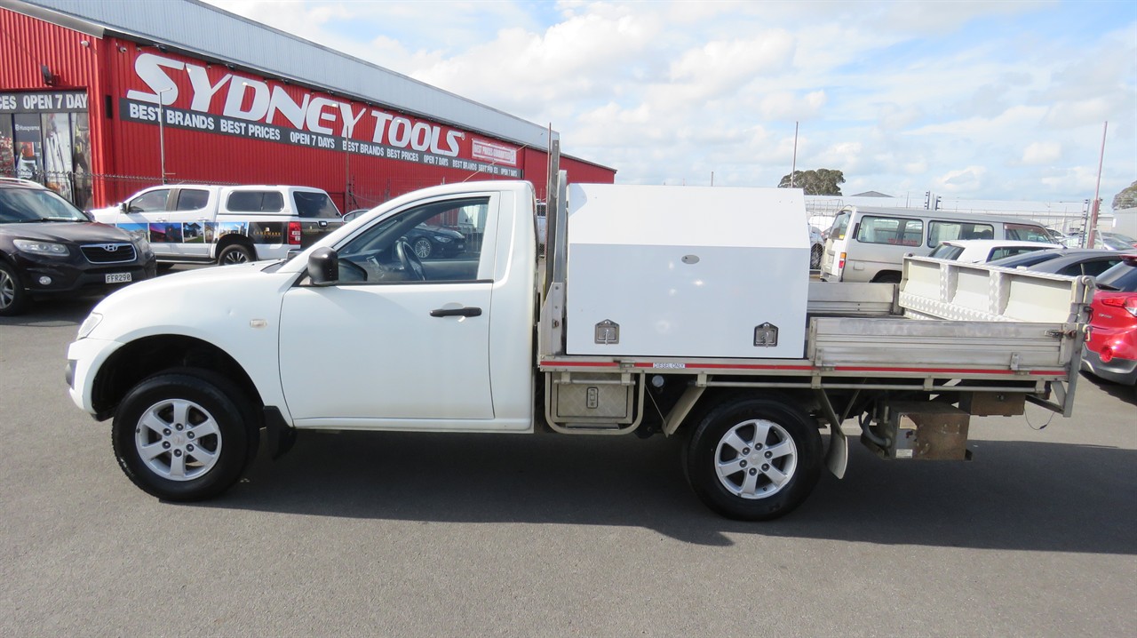 2015 Mitsubishi Triton