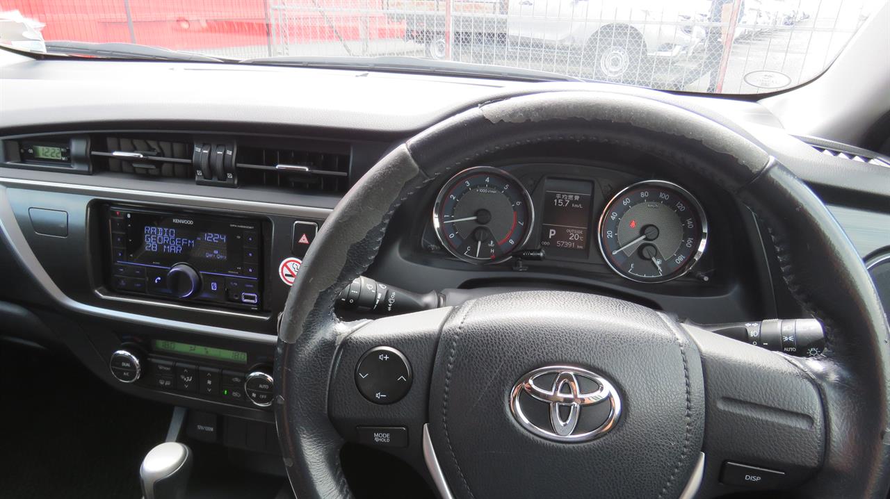 2014 Toyota Auris
