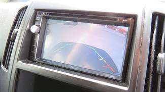 2006 Nissan Serena - Thumbnail