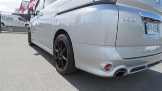 2006 Nissan Serena - Thumbnail