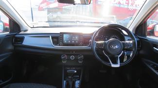 2020 Kia Rio - Thumbnail