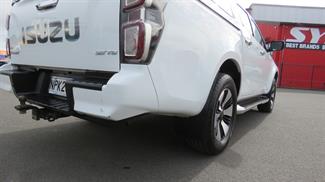 2021 Isuzu D-Max - Thumbnail