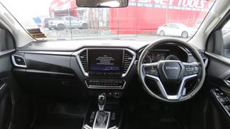 2021 Isuzu D-Max - Thumbnail
