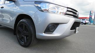 2018 Toyota Hilux - Thumbnail