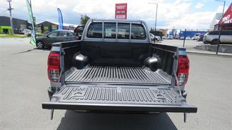 2018 Toyota Hilux - Thumbnail