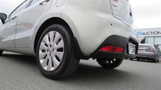 2012 Kia Rio - Thumbnail