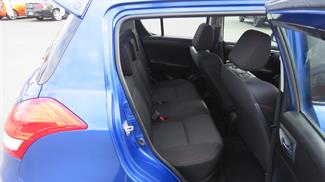 2016 Suzuki Swift - Thumbnail