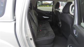 2019 Nissan Navara - Thumbnail