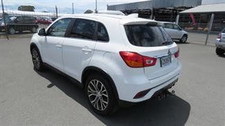 2017 Mitsubishi Asx - Thumbnail