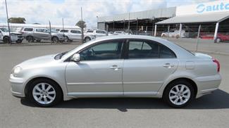 2009 Toyota Avensis - Thumbnail