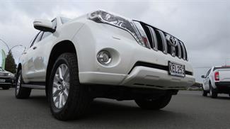 2016 Toyota Landcruiser Prado - Thumbnail