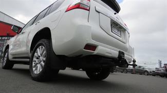2016 Toyota Landcruiser Prado - Thumbnail