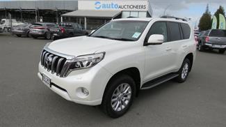 2016 Toyota Landcruiser Prado - Thumbnail