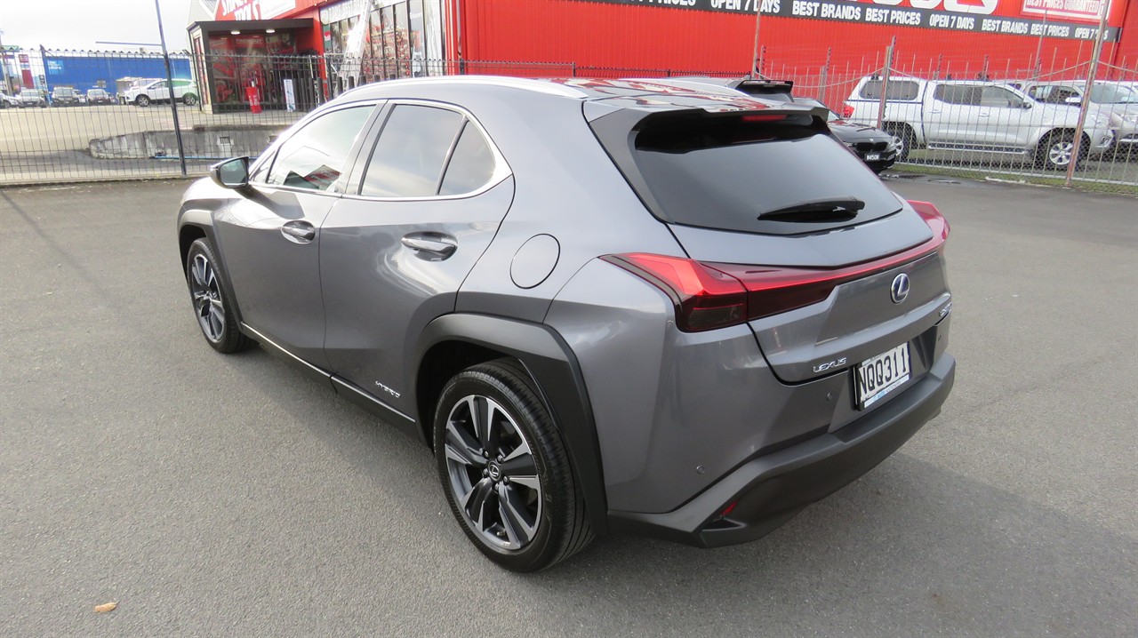 2021 Lexus Ux250h