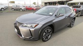 2021 Lexus Ux250h - Thumbnail