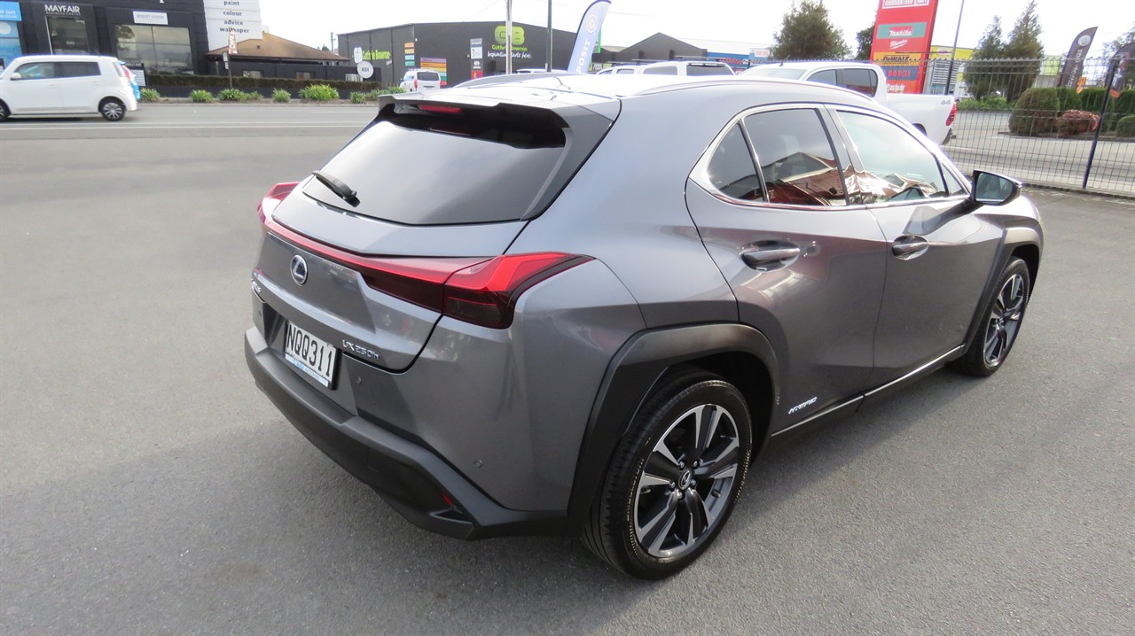 2021 Lexus Ux250h