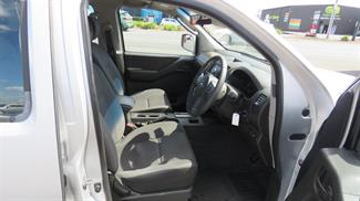 2014 Nissan Navara - Thumbnail