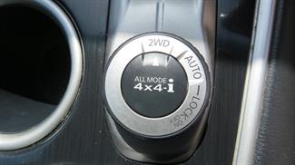 2014 Nissan Pathfinder - Thumbnail