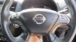 2014 Nissan Pathfinder - Thumbnail