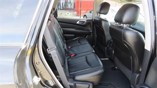 2014 Nissan Pathfinder - Thumbnail