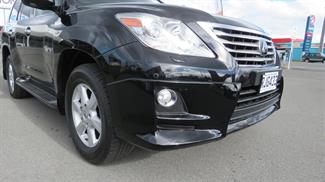 2010 Lexus Lx570 - Thumbnail