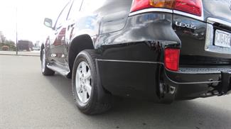 2010 Lexus Lx570 - Thumbnail