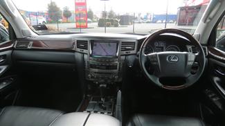 2010 Lexus Lx570 - Thumbnail