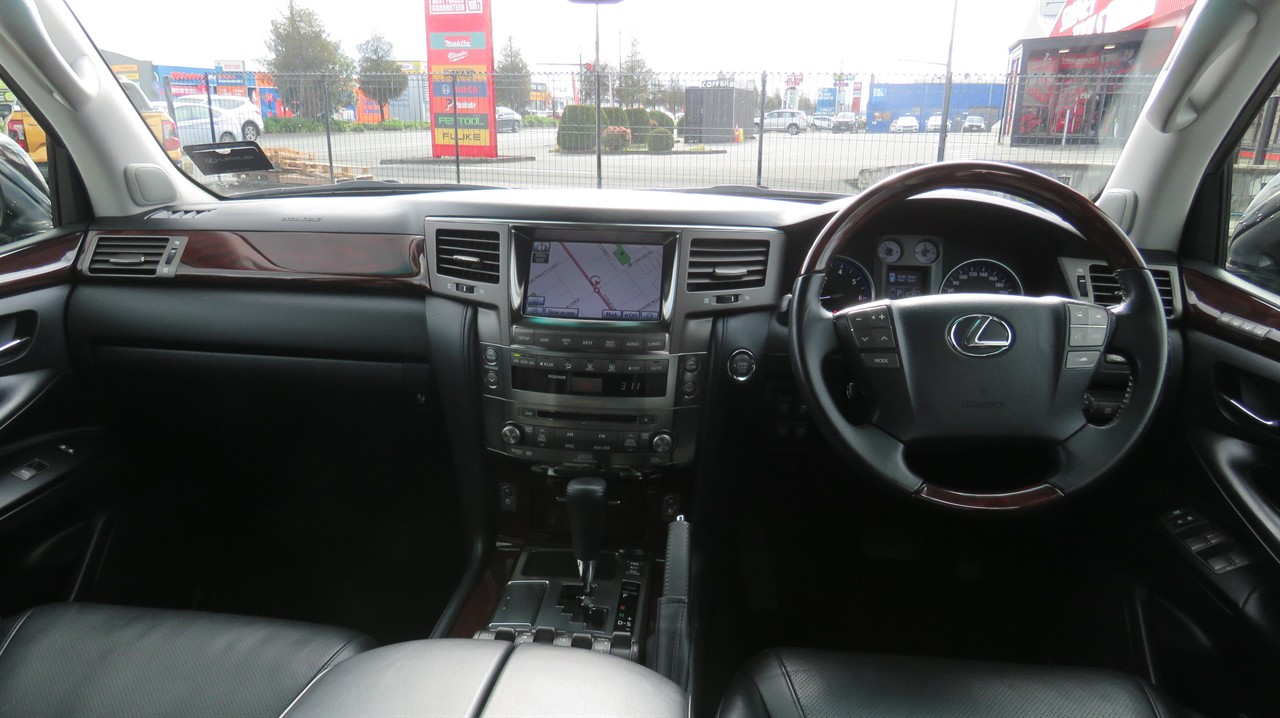 2010 Lexus Lx570