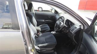 2012 Mitsubishi Outlander - Thumbnail