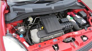 2005 Suzuki Swift - Thumbnail