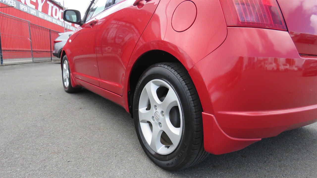 2005 Suzuki Swift