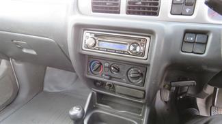 2005 Ford Courier - Thumbnail