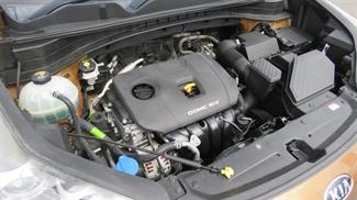 2016 Kia Sportage - Thumbnail