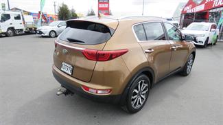 2016 Kia Sportage - Thumbnail