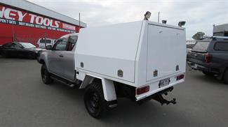 2021 Toyota Hilux - Thumbnail