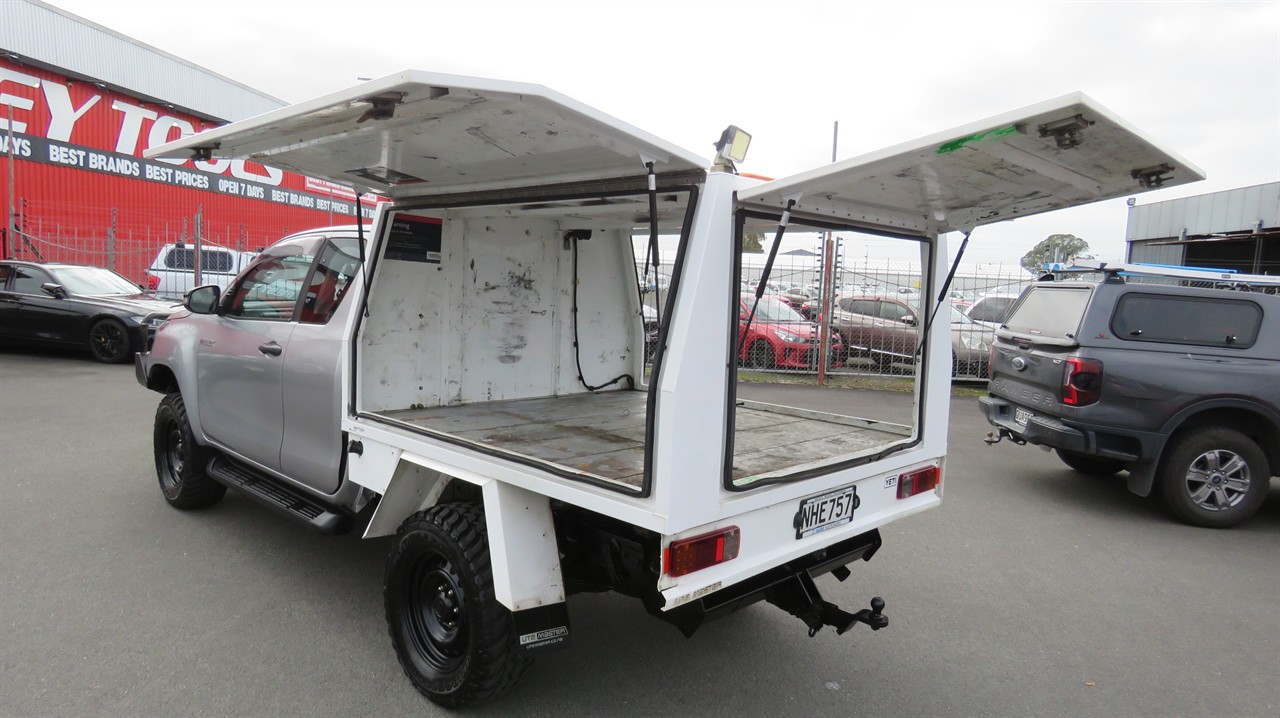 2021 Toyota Hilux