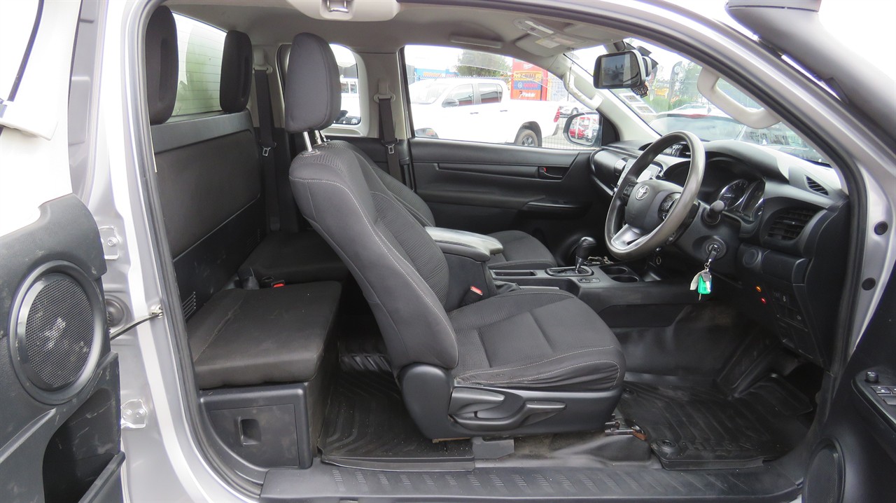 2021 Toyota Hilux