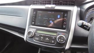 2016 Toyota Corolla - Thumbnail