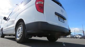 2012 Hyundai Iload - Thumbnail