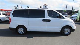 2012 Hyundai Iload - Thumbnail