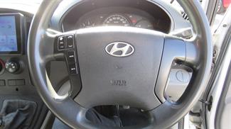 2012 Hyundai Iload - Thumbnail
