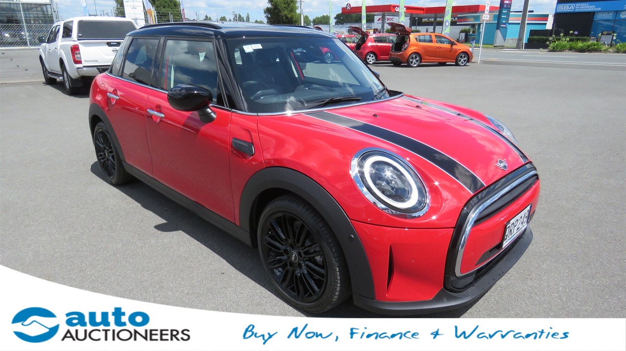 2024 Mini Hatch