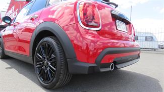 2024 Mini Hatch - Thumbnail