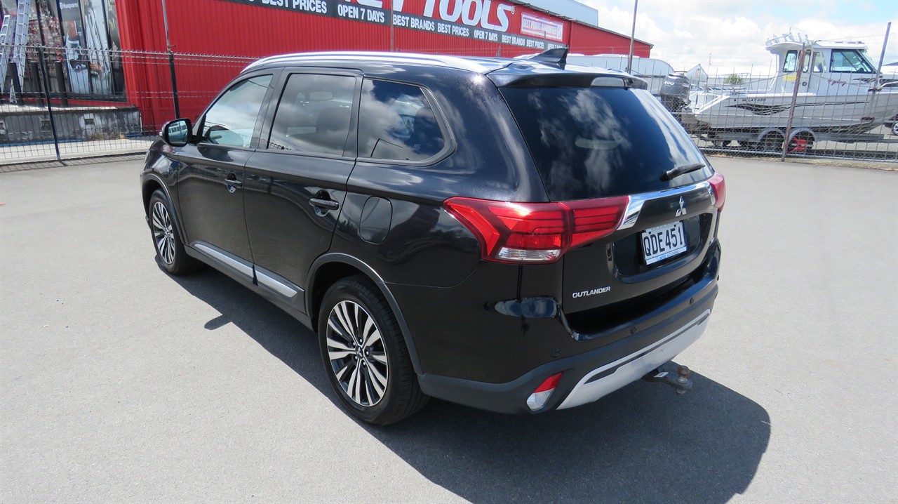 2018 Mitsubishi Outlander