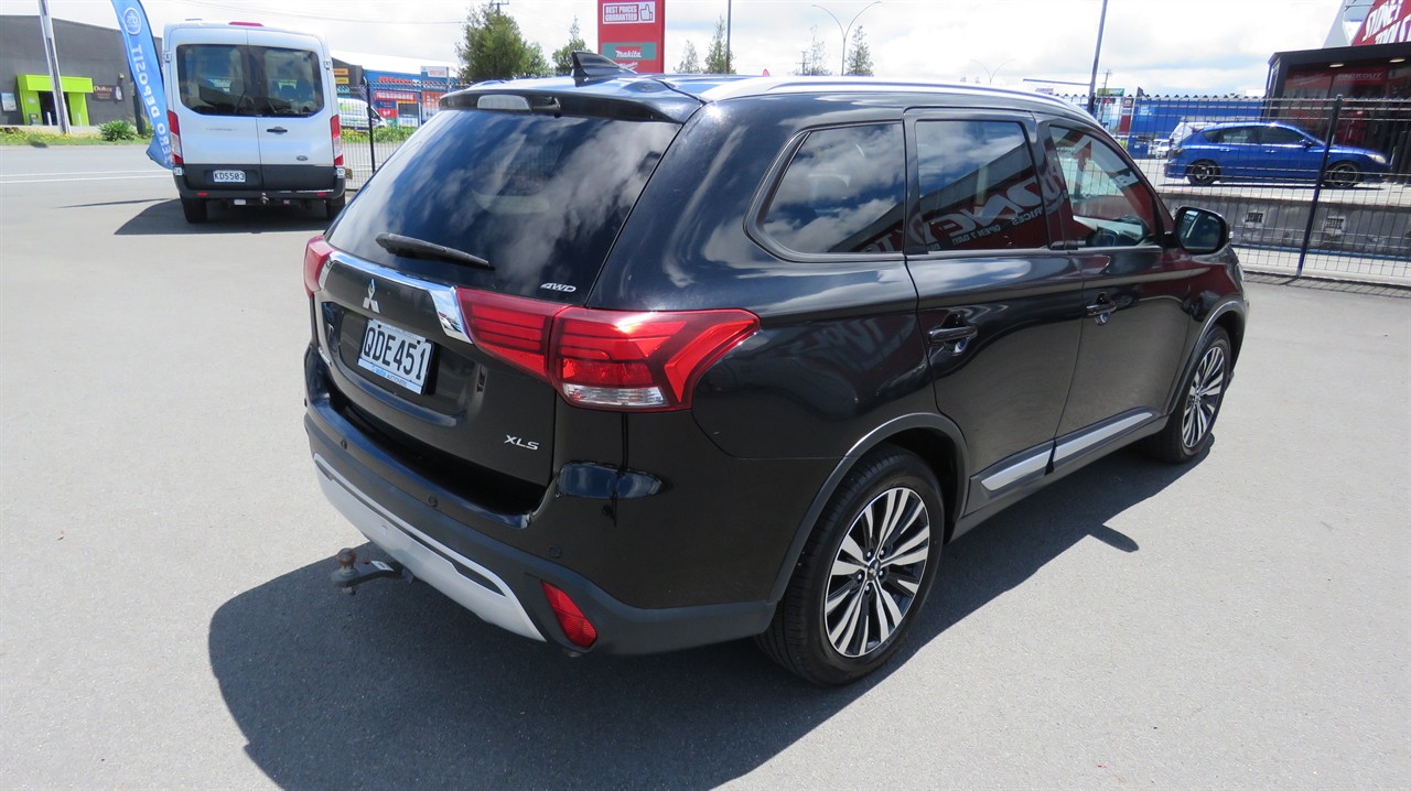 2018 Mitsubishi Outlander