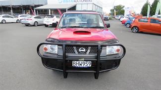 2003 Nissan Navara - Thumbnail