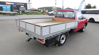 2003 Nissan Navara - Thumbnail